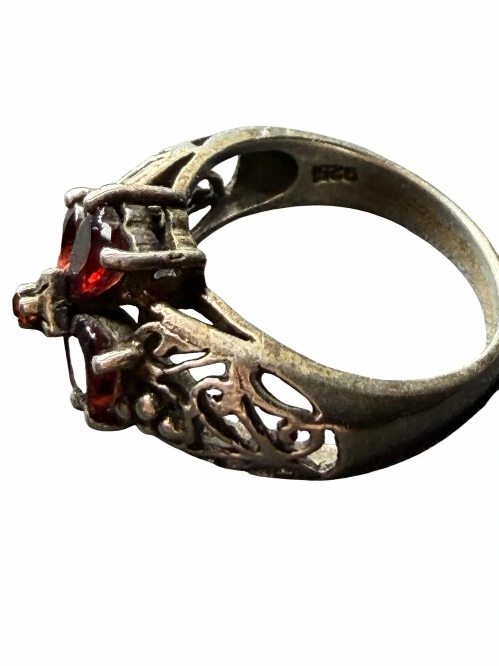 Sterling Silver Garnet Four Leaf Ring - Red Gemstone Band Size 7